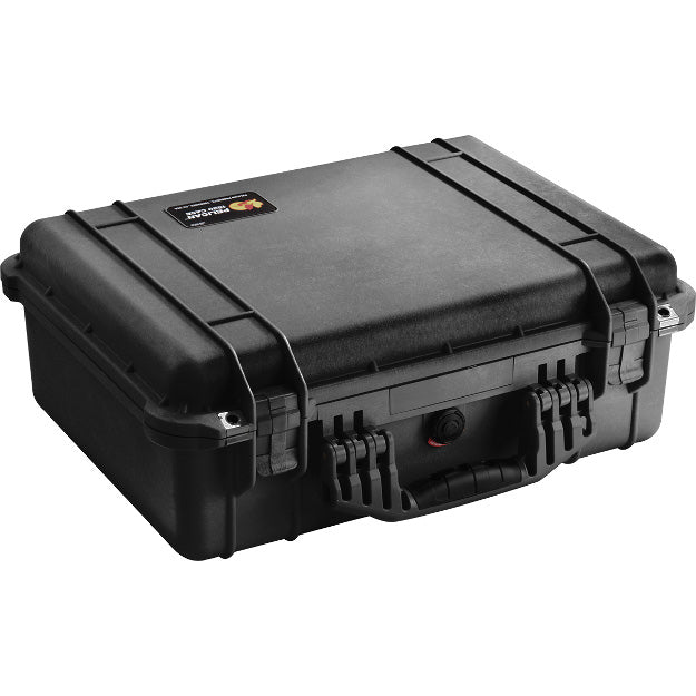 Load image into Gallery viewer, A black Pelican 1520 case closed, showing the exterior handle, and latches.
