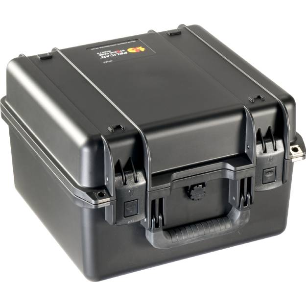 Load image into Gallery viewer, A black iM2275 TrekPak case closed, showing the exterior handle and latches.
