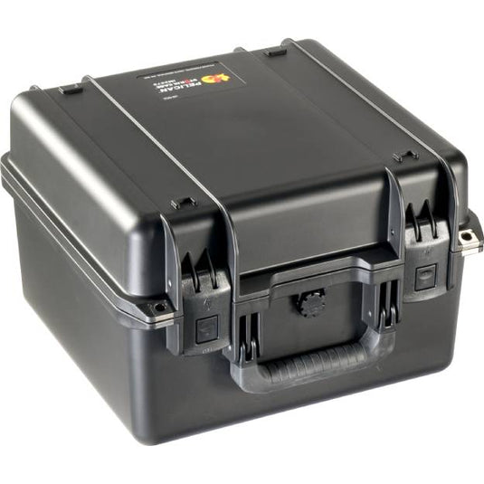 A black iM2275 TrekPak case closed, showing the exterior handle and latches.