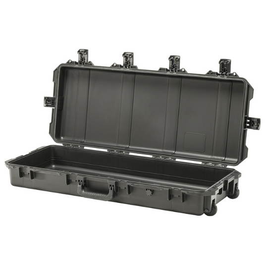 A black iM3100 Storm Rifle Case with no foam inside.